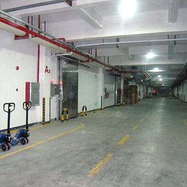 Depozit 700 m2 Calea Turzii