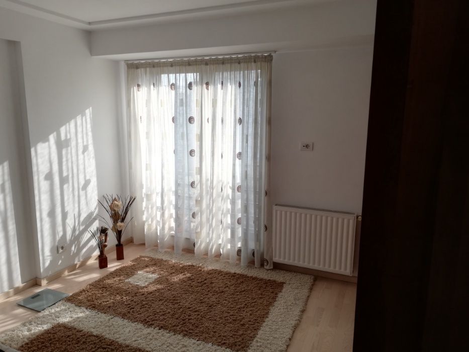 Apartament 3 camere zona Decebal Theodor Speranția