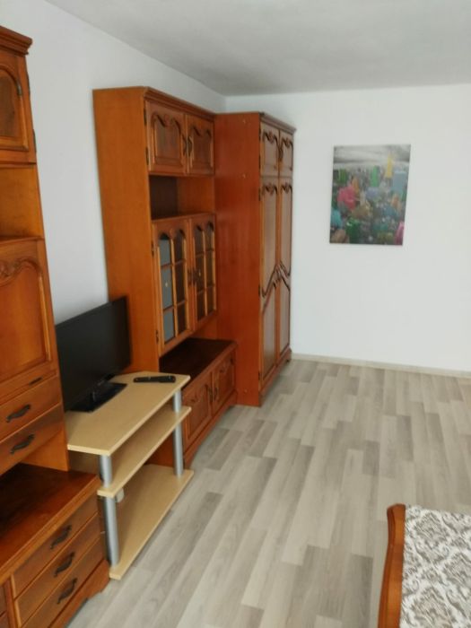 Inchiriez apartament, zona Marinescu, Zorilor