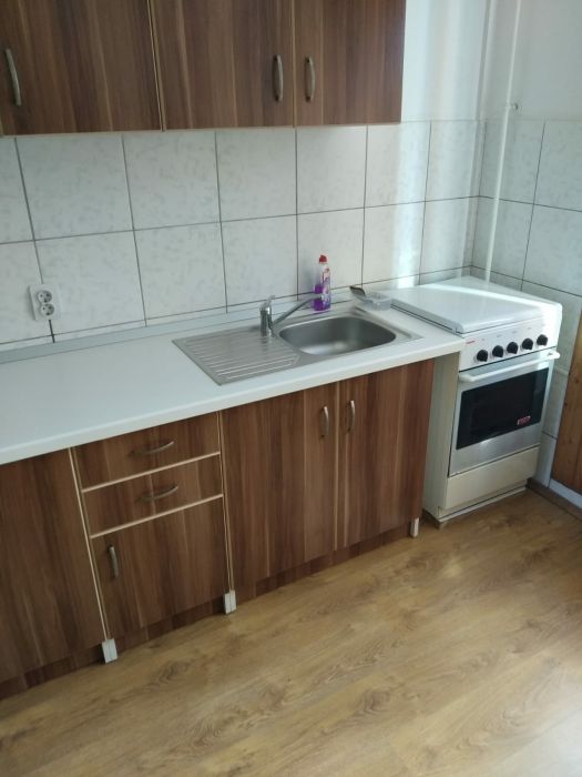 Inchiriez apartament, zona Marinescu, Zorilor