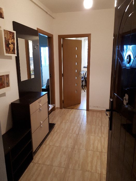 Va oferim la inchiriere apartament luminos si primitor de 2 camere