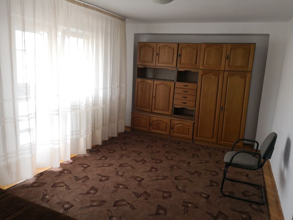 Inchiriez apartament 2 camere, mobilat si utilat, 5 min FSEGA, 465 EUR