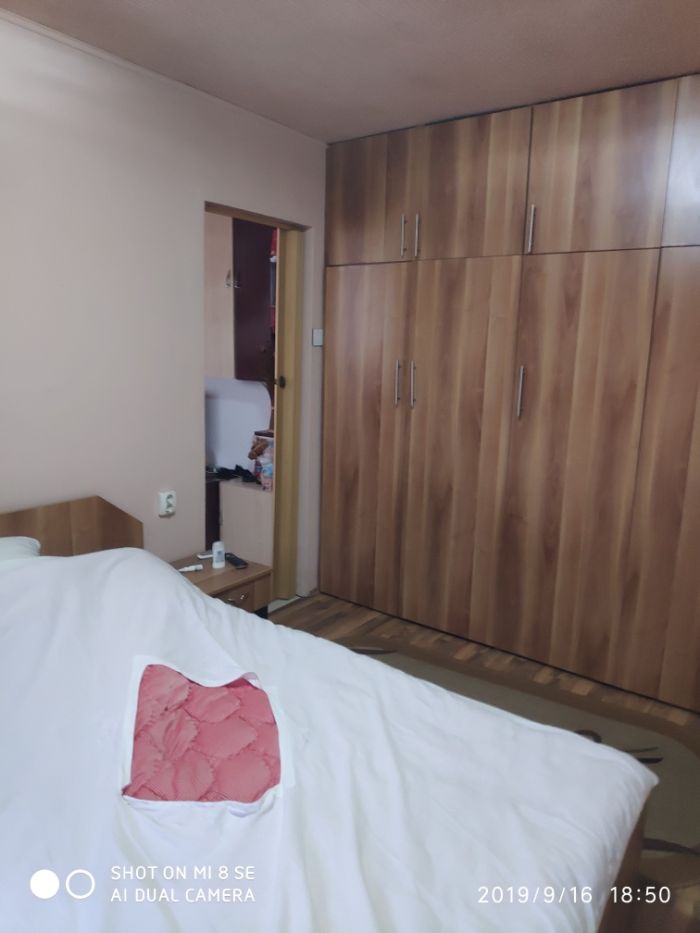 Închiriez apartament 2 camere