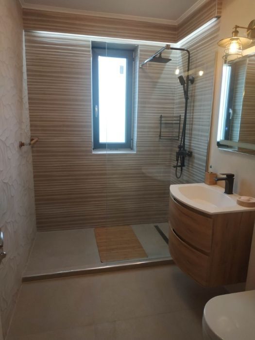 Închiriez apartament 2 camere-prima inchiriere