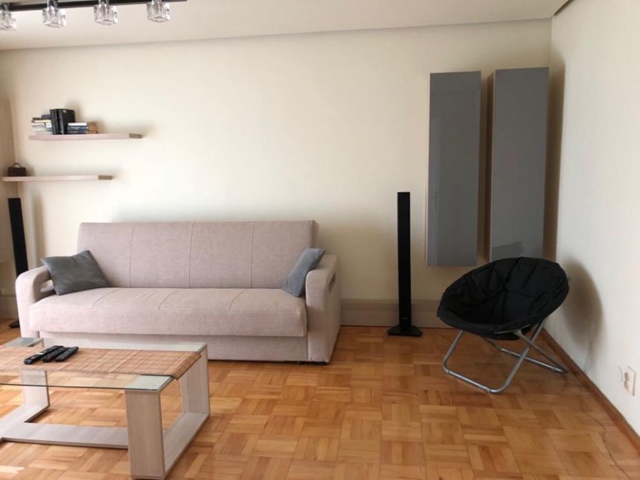 Apartament cu 3 camere decomandat de inchiriat