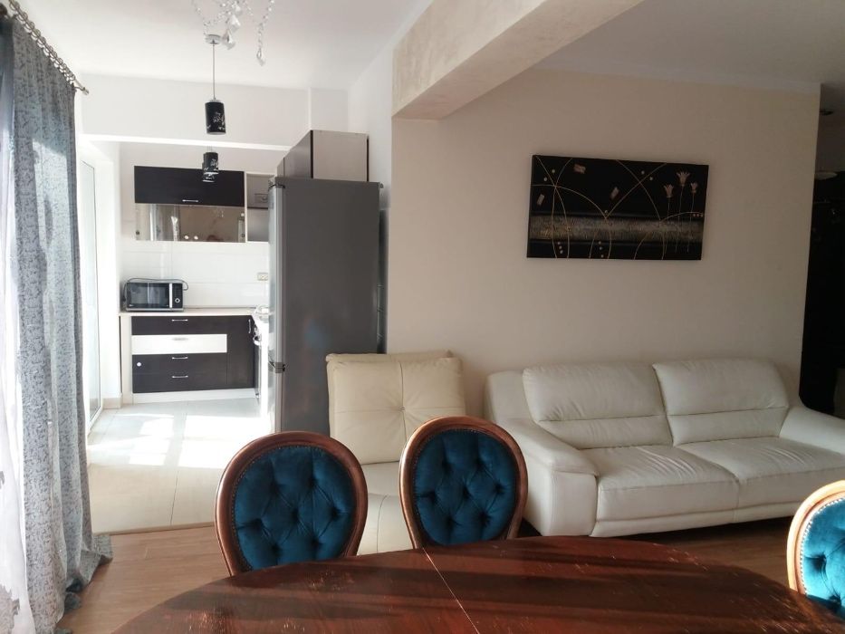 Penthouse pe doua nivele in zona Buna Ziua