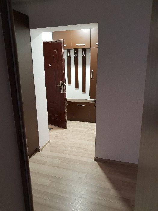 PROPRIETAR vand Apartament 2 camere,Se Poate IN RATE CU AVANS JUMATE.