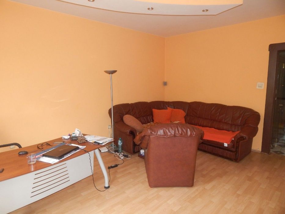 Vand apartament 3 camere Take Ionescu