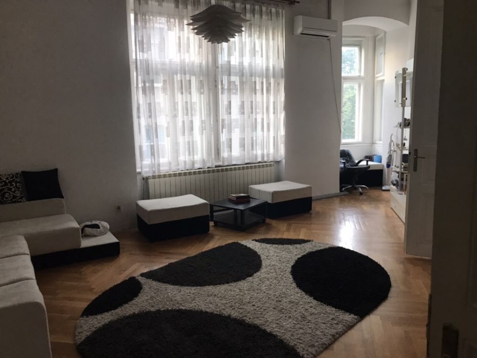 Apartament de vânzare