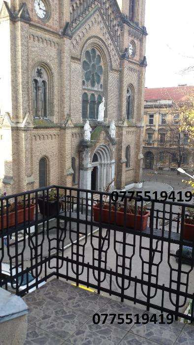 Proprietar vand apartament in cladire istorica semicentral 5 camere