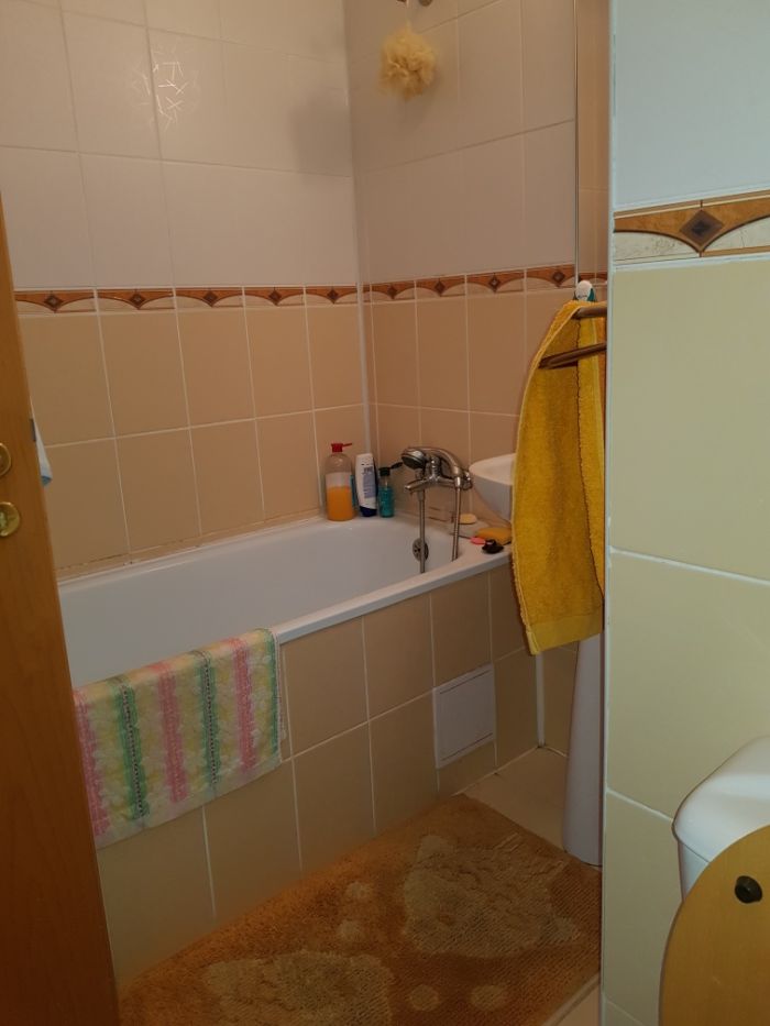 Vand apartament 4 camere