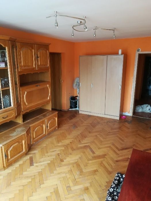 Apartament 4 camere, decomandat, zona Olimpia-Stadion, langa Complex