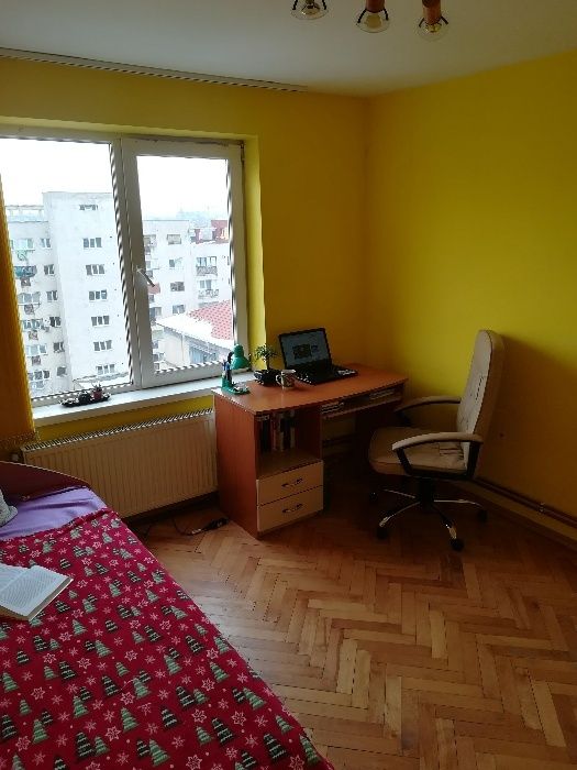 Apartament 4 camere, decomandat, zona Olimpia-Stadion, langa Complex