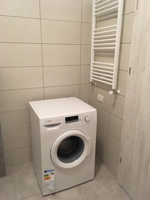 Apartament nou, 2 camere , parcare cu bariera, zona Aradului