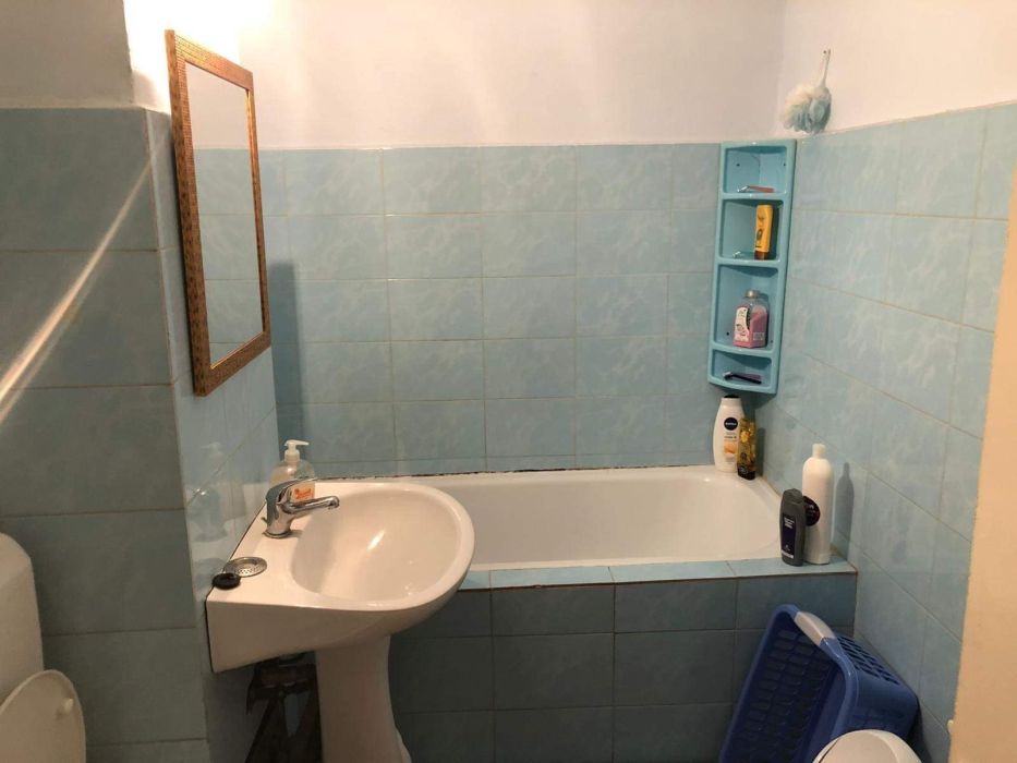 Închiriez apartament 2 camere