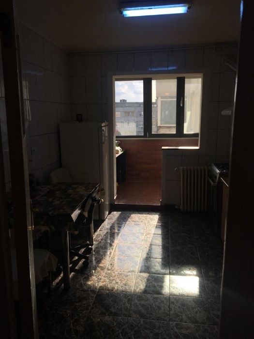 Apartament 4 camere, zona Crangasi