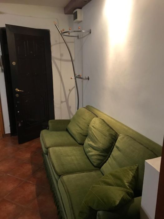 Inchiriez apartament 3 camere