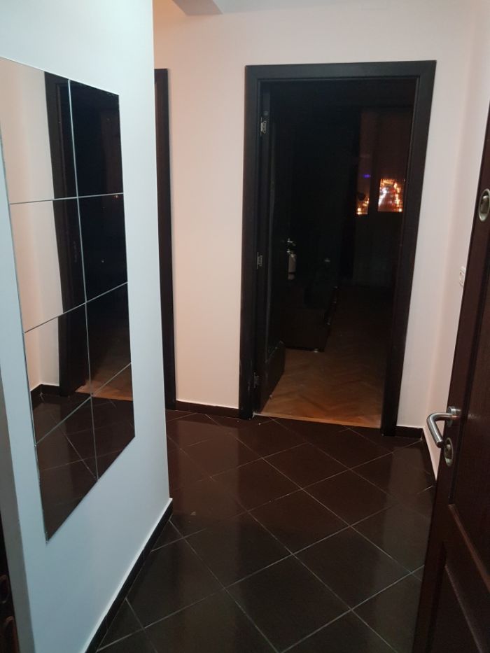 Proprietar Inchiriez Apartament 3 camere