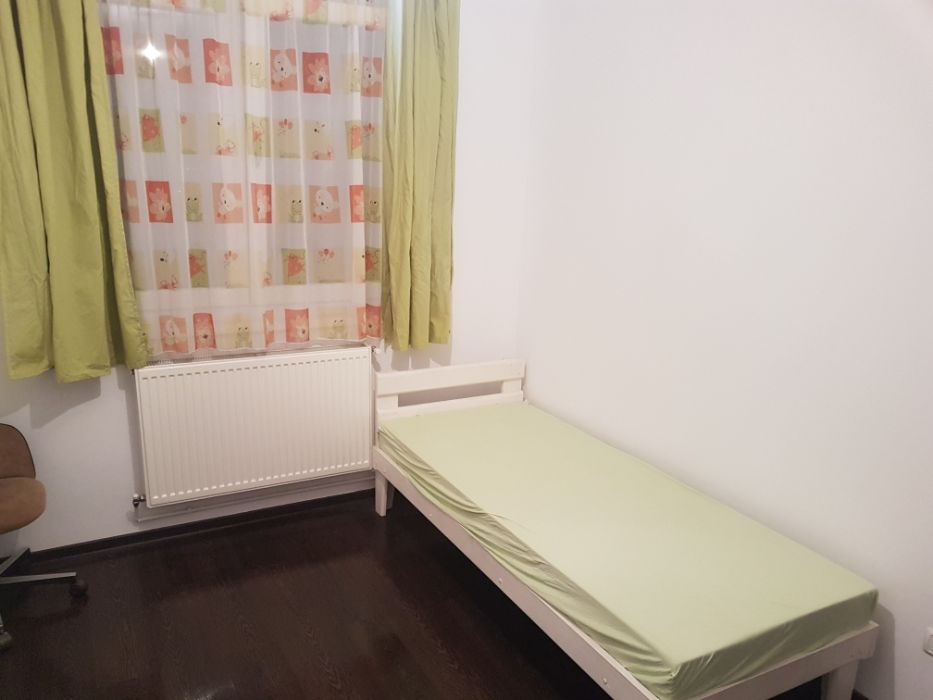 Proprietar Inchiriez Apartament 3 camere