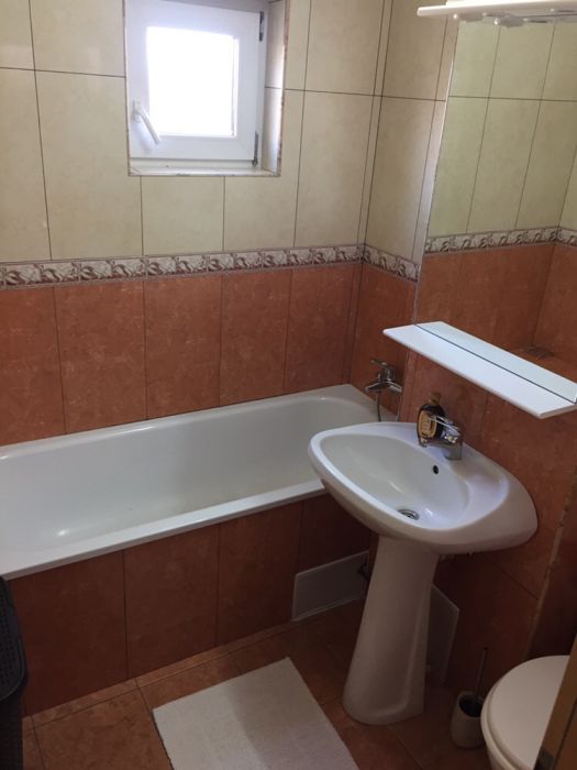 Proprietar inchiriez Apartament 3 camere - Lipovei