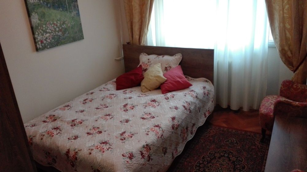 Chirie CENTRAL Ofer spre inchiriere a la long apartament 3 camere