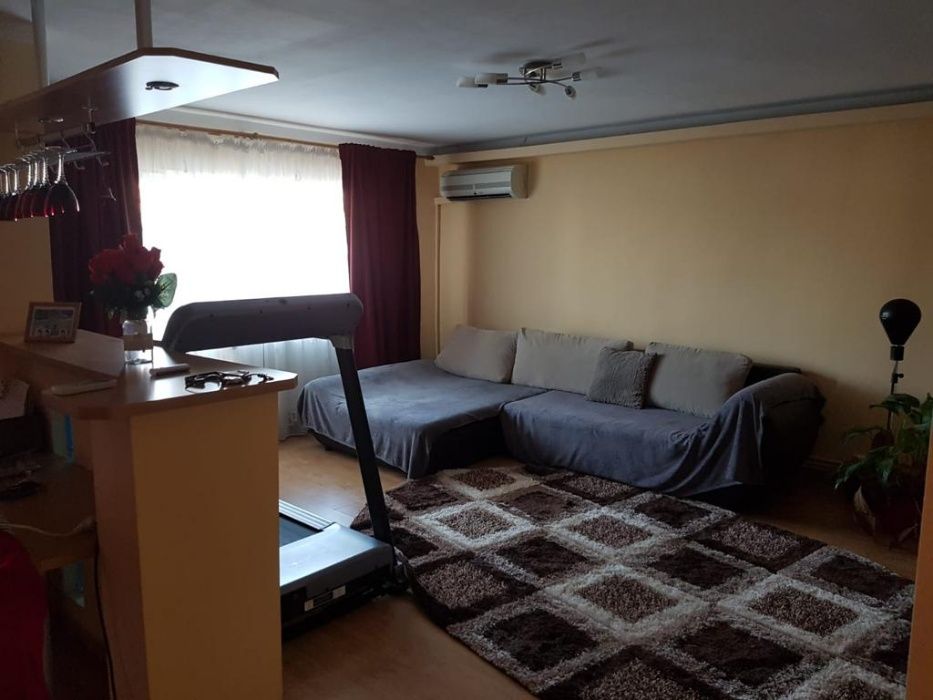 4 camere lux de închiriat