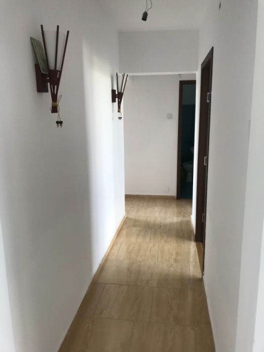 Apartament 4 camere Drumul Taberei Parc Moghioros Valea Calugareasca