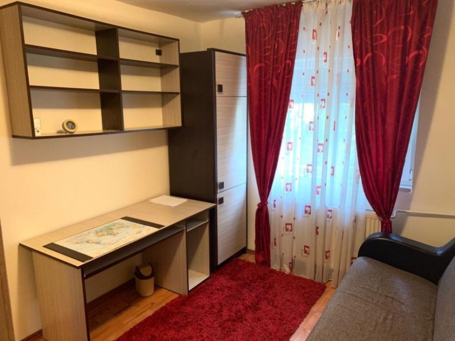 De inchiriat ap 4 camere Bld Sudului Soarelui 90 mp