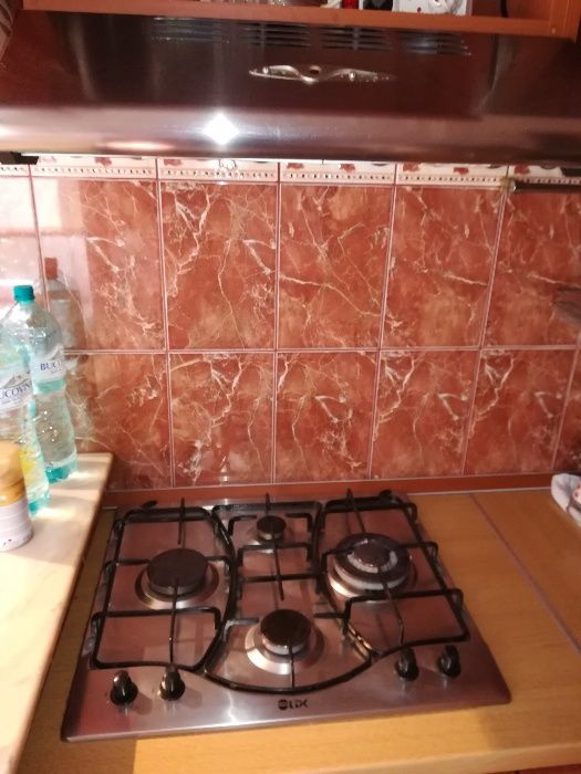 Persoana fizica, vand garsoniera decomandata, bloc apartamente, etaj 1