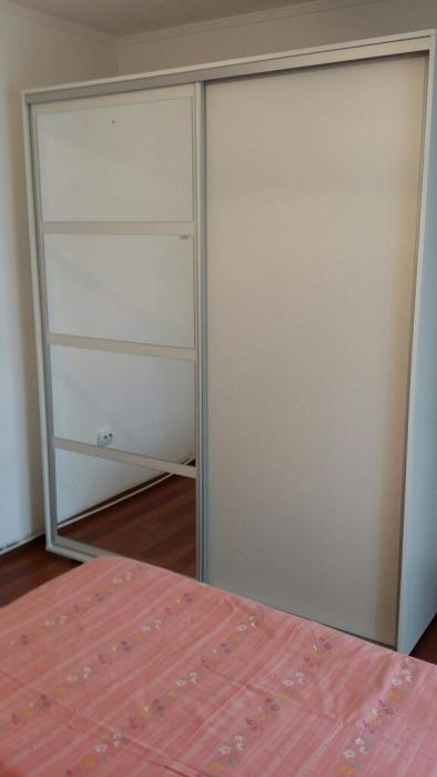 Vând apartament Piața Ovidiu