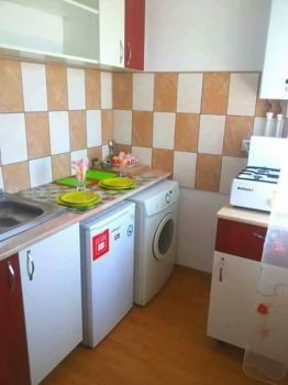 Apartament 2 camere zona Tomis 3 - Dacia, pe strada Hasdeu