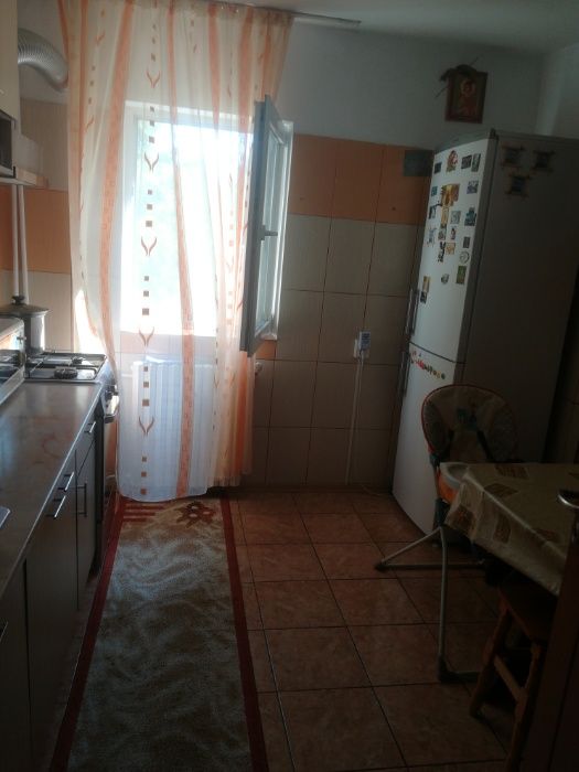 Apartament 3 camere, Poarta 6