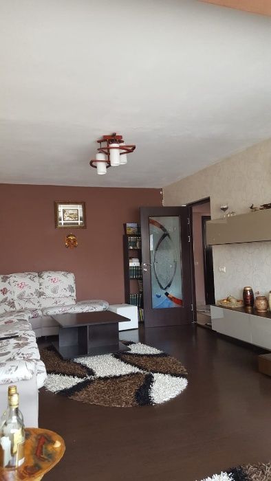 Vand apartament 3 camere- Icil