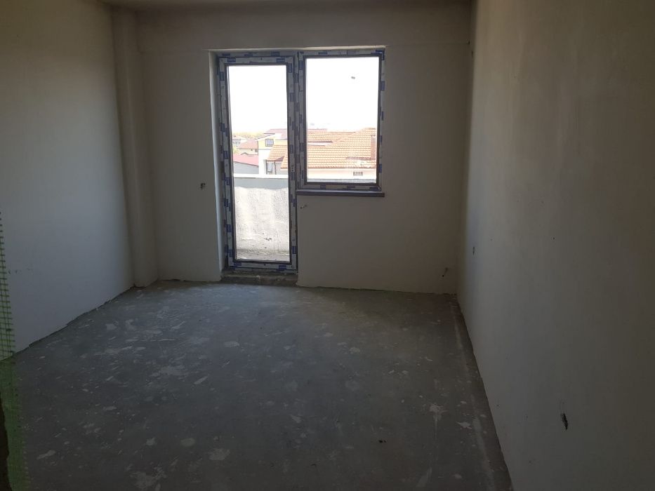 Apartament 4 camere duplex 73mp + pod 40mp parcare zona compozitorilor