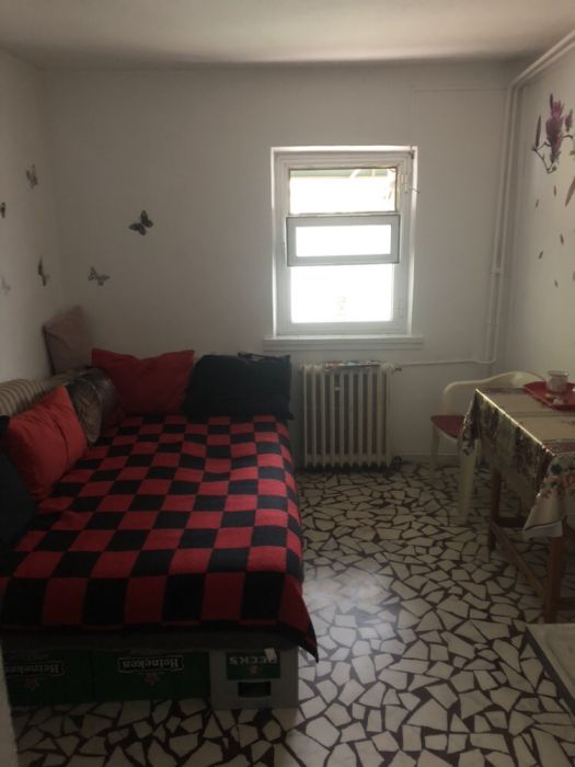 Inchiriere / Vanzare Apartament (spatiu comercial)