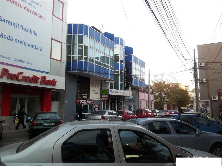 Vand spatiu comercial 1000mp in Constanta!