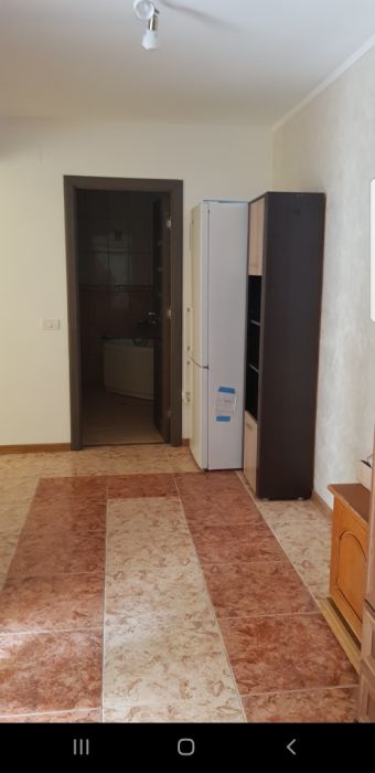 Inchiriez casa cu 2 apartamente Bd mamaia