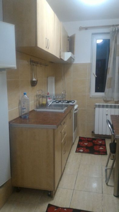 Inchiriez apartament 2 camere,central str Traian