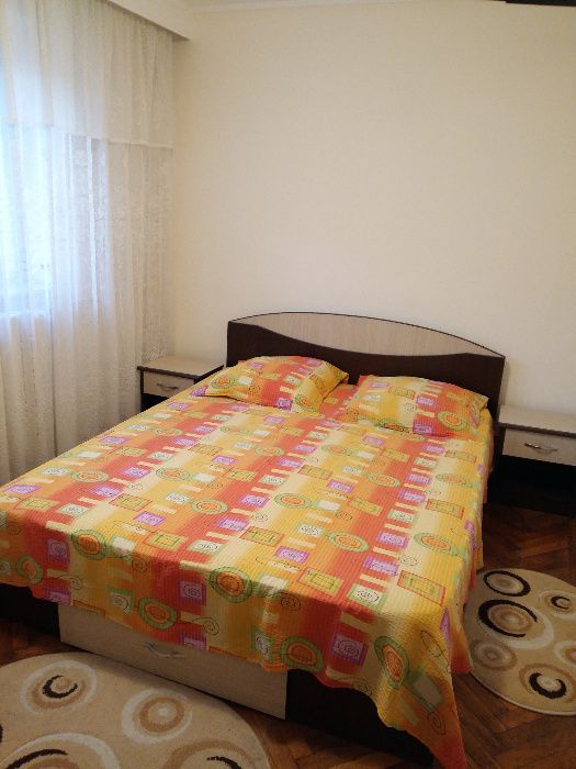 Ofer spre inchiriere apartament 4 camere, langa Universitatea Ovidius