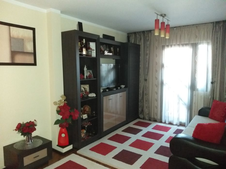 PF Vand apartament 3 cam. mobilat si utilat de lux