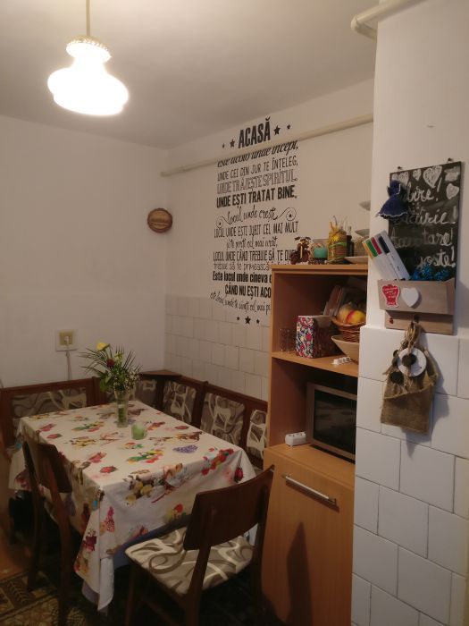 Apartament cu 4 camere la pret de 3