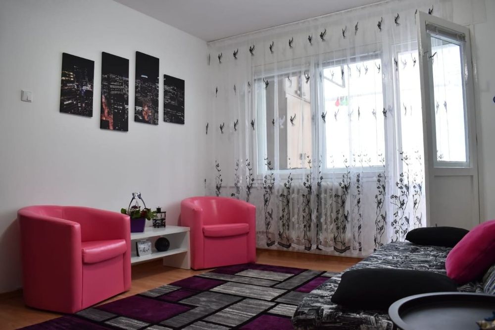 Vand apartament 3 camere Sd , zona Tatarasi