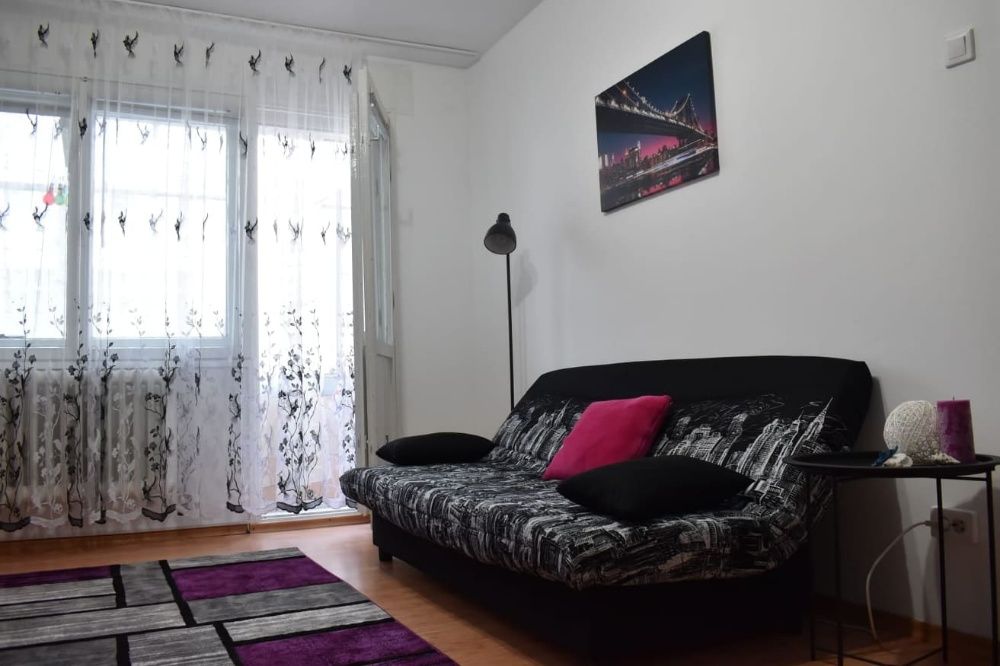 Vand apartament 3 camere Sd , zona Tatarasi