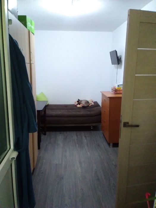 Persoana fizica! Vând apartament cu 3 cam