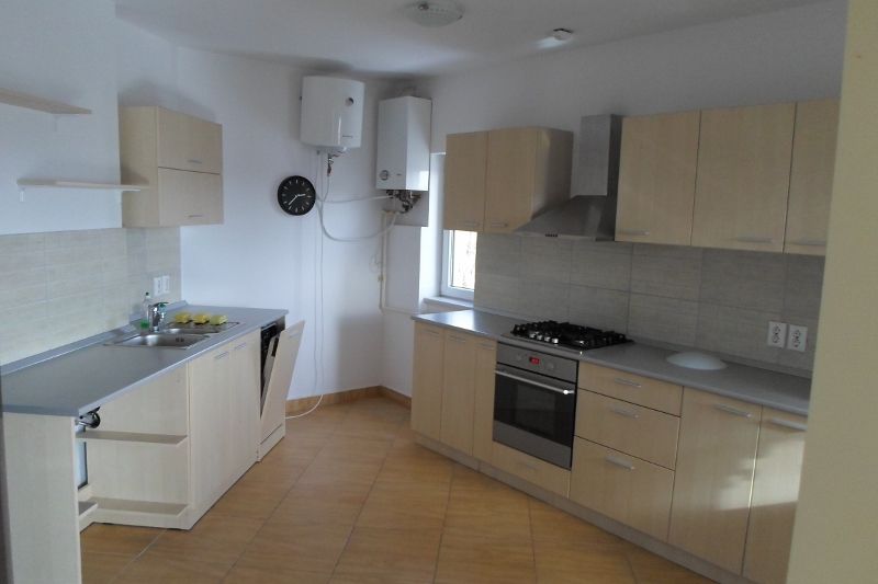 Apartament tip penthouse in Copou, bloc nou