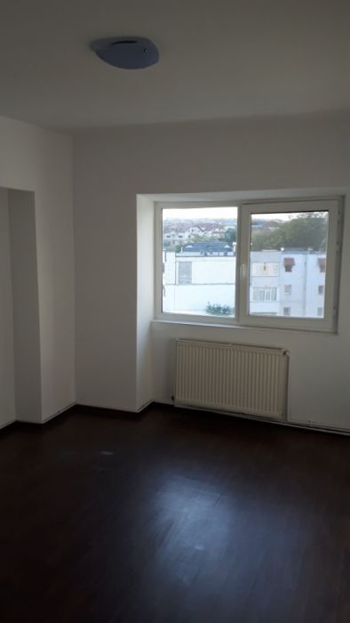 Schimb apartament 4 camere, lift nou