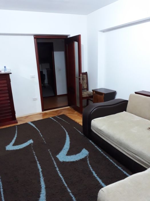 Apartament 4 camere de vânzare zona Gara - Arcu