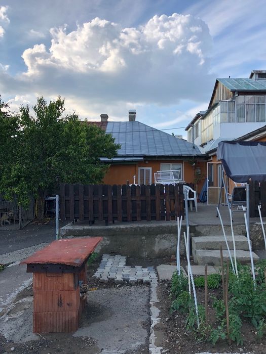 Casa cu teren de vanzare zona Stradela Moara de Vant