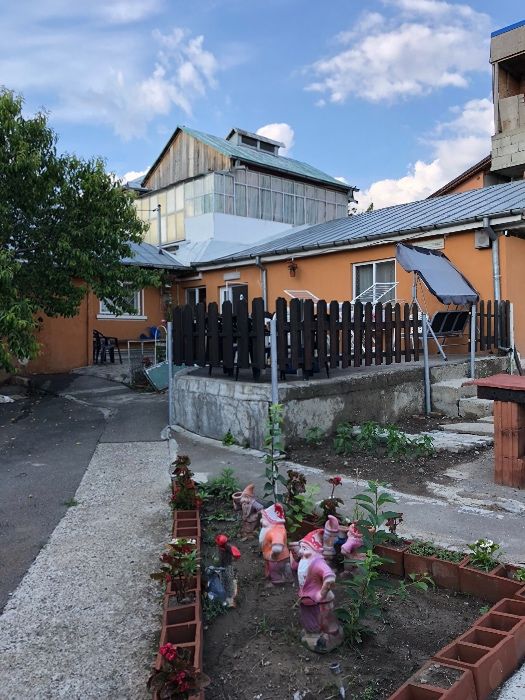 Casa cu teren de vanzare zona Stradela Moara de Vant