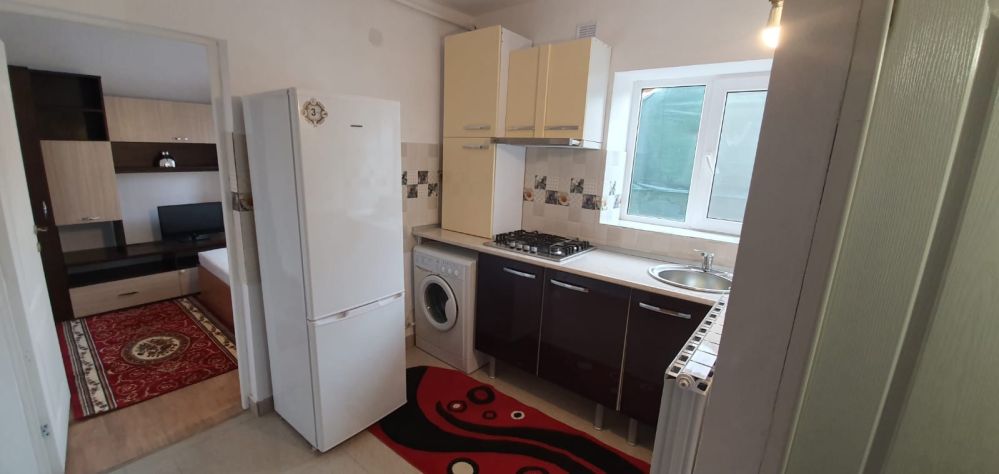 Apartament o camera inchiriere